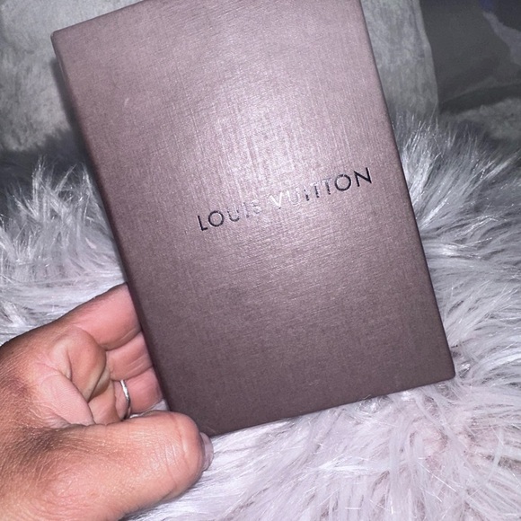 Louis Vuitton Monogram Cigarette Case W/Box - Picture 11 of 15